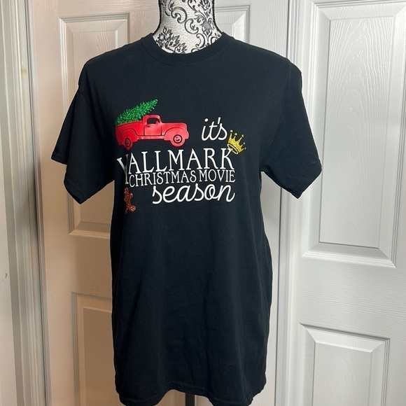 Its Hallmark Watching Season Christmas T Shirt M - Picture 1 of 5
